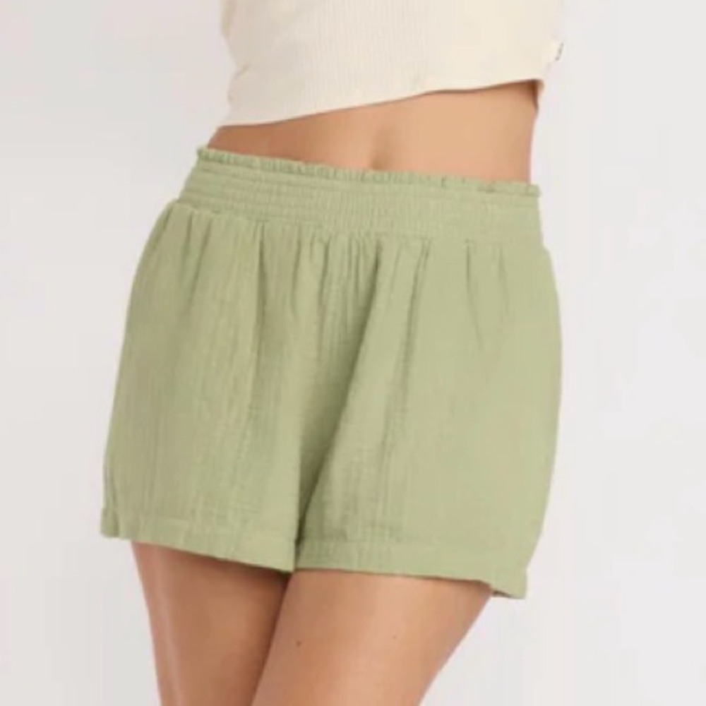 Billabong | Women's Green Shorts